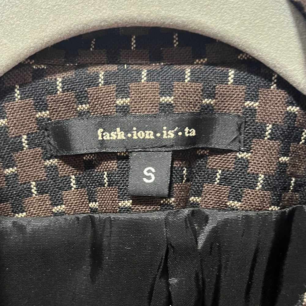 Chic Brown Patterned Trench Coat - image 2